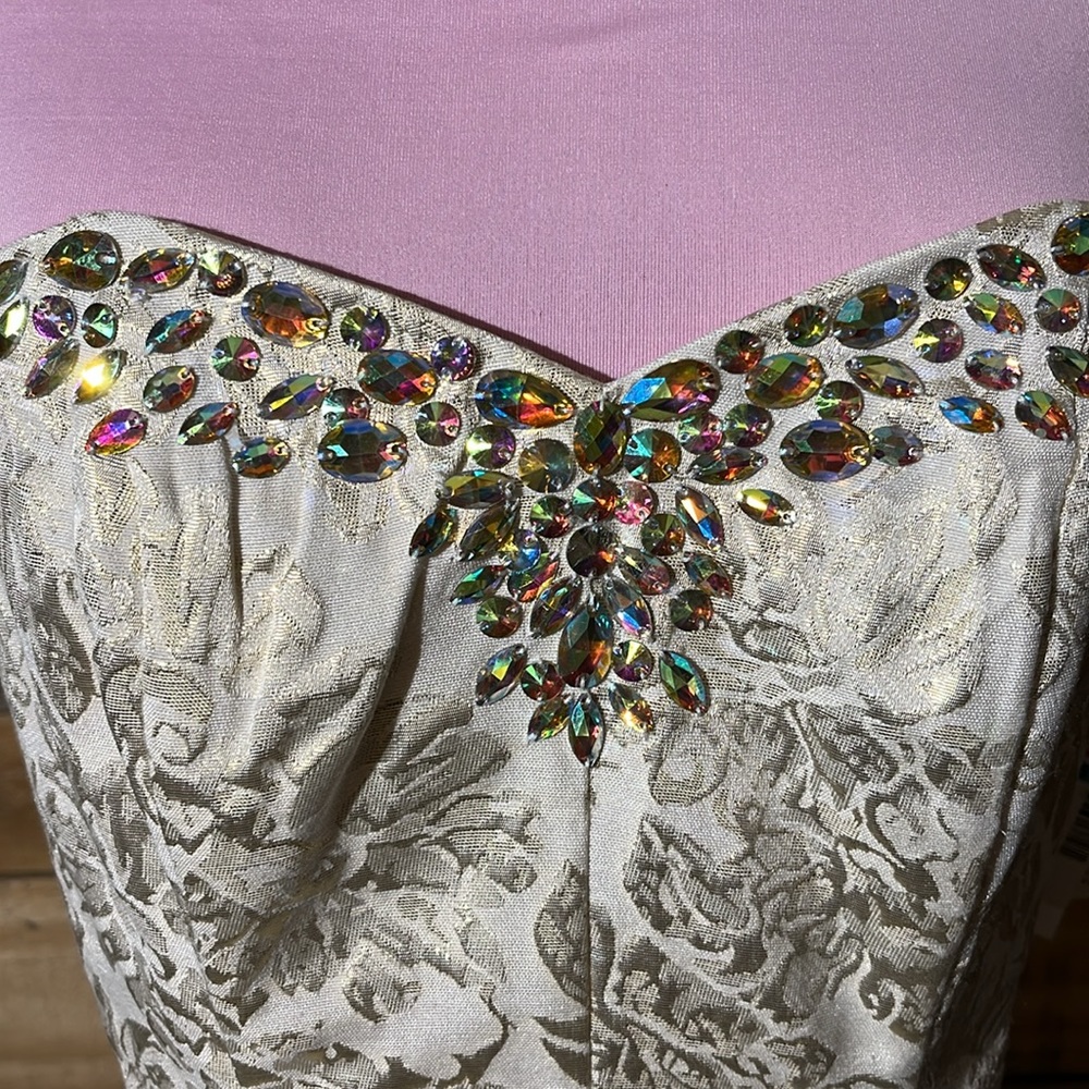 NWT Deb Strapless PartyDress Size 5 - Picture 2 of 5